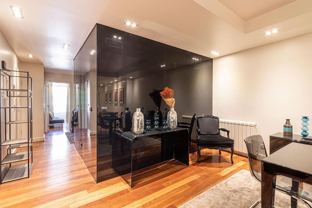 Apartment Chiado Deluxe Modern Feel 3 Bedroom Lissabon