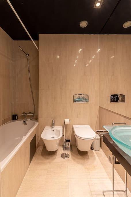 Chiado Deluxe Modern Feel 3 Bedroom