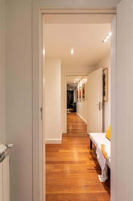 Apartment Chiado Deluxe Modern Feel 3 Bedroom