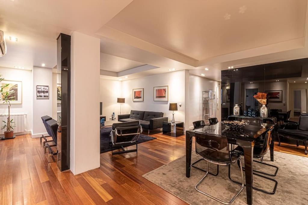 Chiado Deluxe Modern Feel 3 Bedroom Apartment